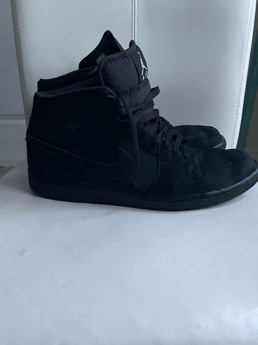 Jordan 1 Retro Mid Black 2017 Men's size 13